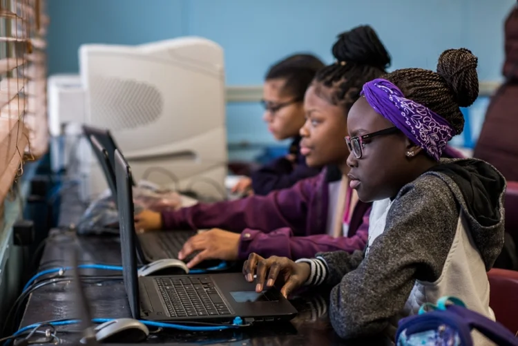 Grant recipient program